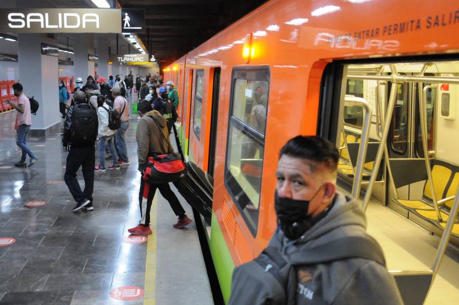 Investigan separación de trenes del metro con peritos en explosivos