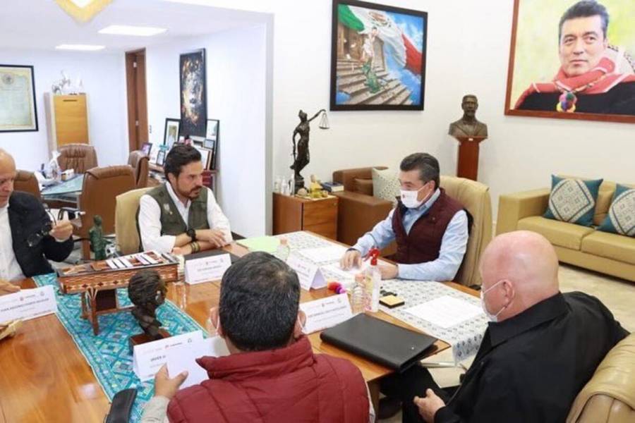 Se invirtieron más de 677 millones de pesos para fortalecer al IMSS en Chiapas: Zoé Robledo