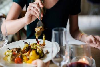 Comer r&aacute;pido se asocia a mayores niveles de triglic&eacute;ridos