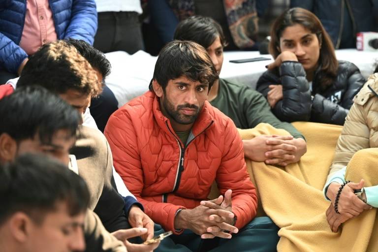 Luchadoras indias acusan al presidente de la federaci&oacute;n y a entrenadores de acoso sexual