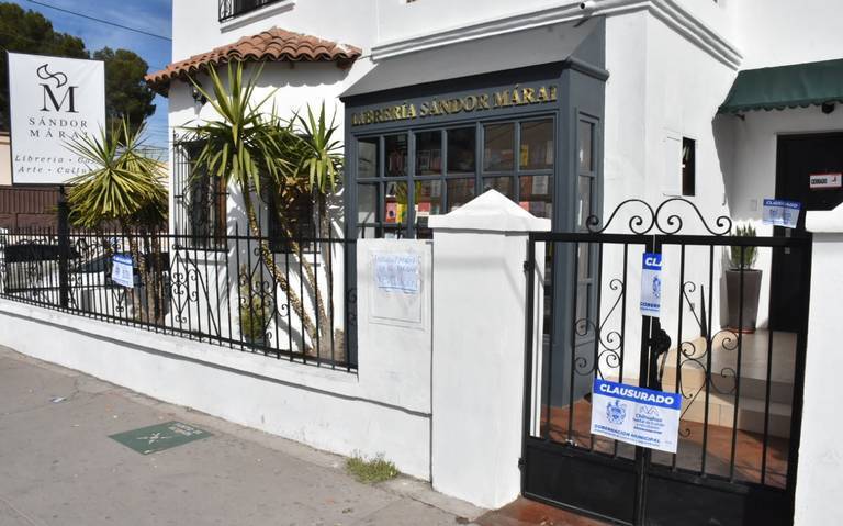 Inauguran y clausuran librería Sándor Márai en Chihuahua