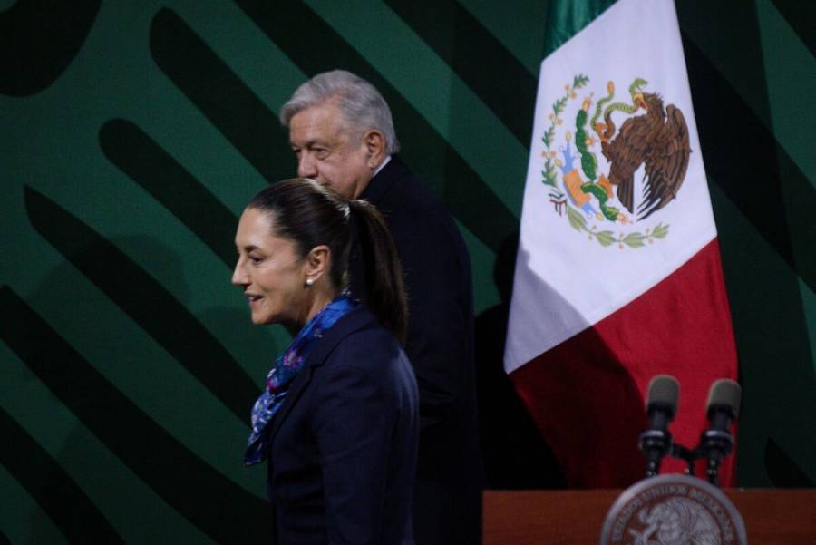AMLO elogia a Claudia Sheinbaum, pero recuerda a sus “otros dos hermanos”