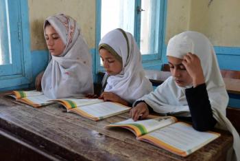 Unesco dedica el D&iacute;a Internacional de la Educaci&oacute;n a ni&ntilde;as y mujeres afganas