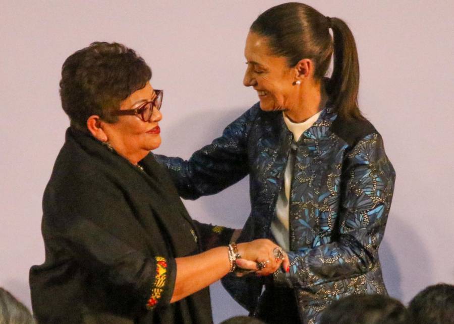 Sheinbaum califica a Ernestina Godoy como “la mejor fiscal del país”