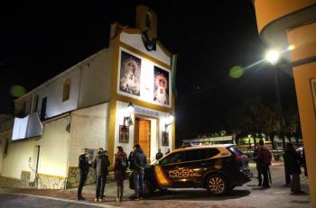 Un sacrist&aacute;n muerto y varios heridos en atentado en sur de Espa&ntilde;a