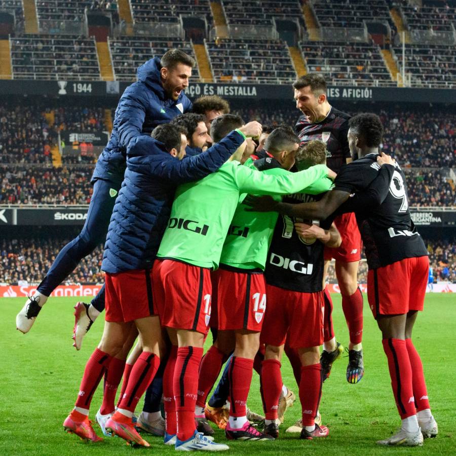 Athletic gana al Valencia y avanza a semis de la Copa del Rey