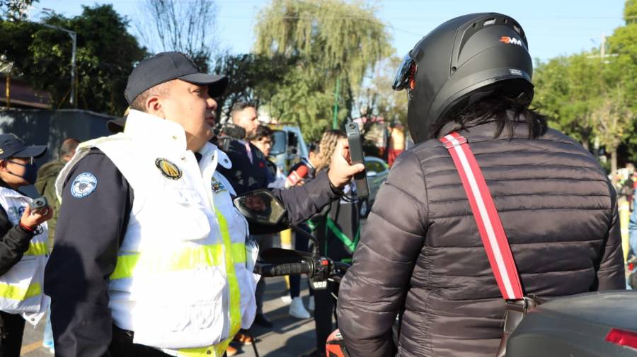 Infraccionan a más de 300 motociclistas tras inicio de operativo