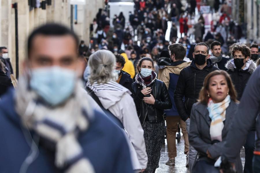 La OMS mantiene el nivel máximo de alerta para la pandemia de covid-19