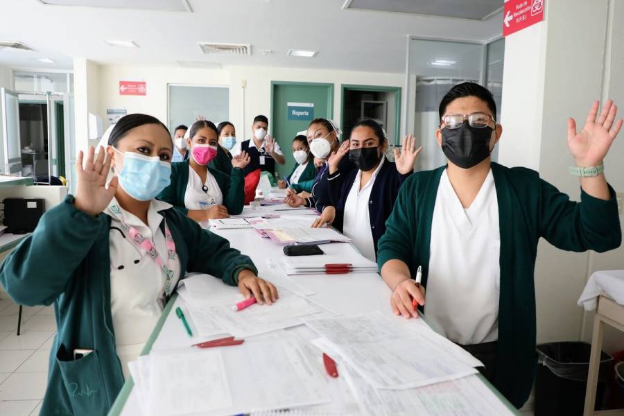 Gobierno federal trabaja para que IMSS-Bienestar planee el desarrollo de la atención médica: Zoé Robledo