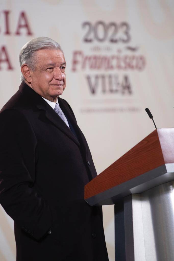 AMLO rechaza que haya solicitado la salida de Alazraki