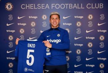 Chelsea confirma el fichaje de Enzo Fern&aacute;ndez