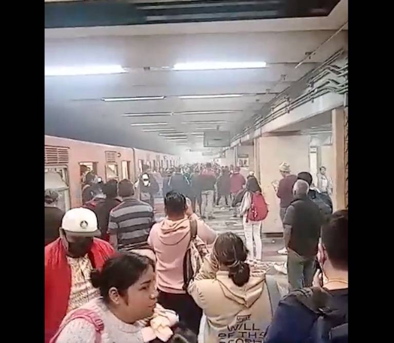 Reportan presencia de humo en la estación Etiopía de la Línea 3 del Metro