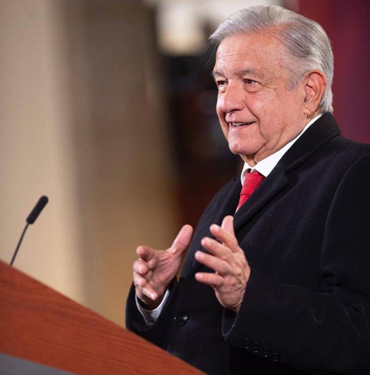 AMLO rechaza llamado de Creel; oposición busca prebendas y 