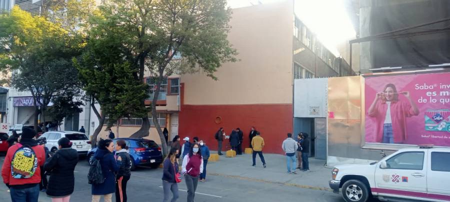 GobCDMX revisará construcción ubicada a un costado de secundaria en la Condesa