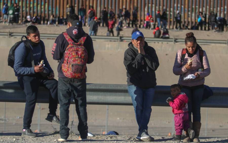 México y EE.UU. negocian acuerdo para deportaciones masivas de migrantes: The Washington Post
