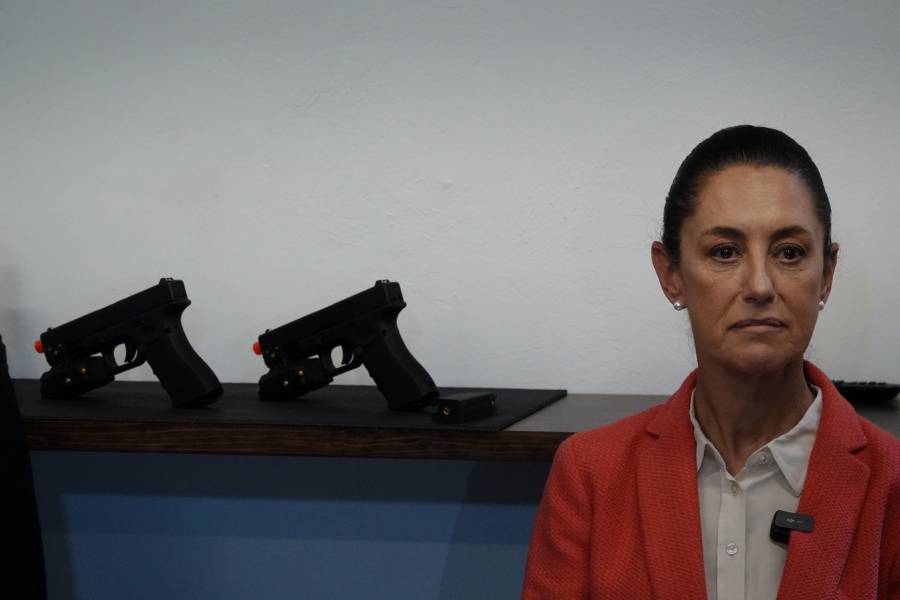 Sheinbaum rechaza ley que castiga por injurias al presidente