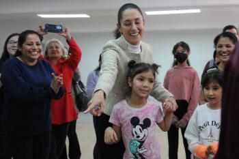 Claudia Sheinbaum impulsa la pr&aacute;ctica del boxeo en CDMX