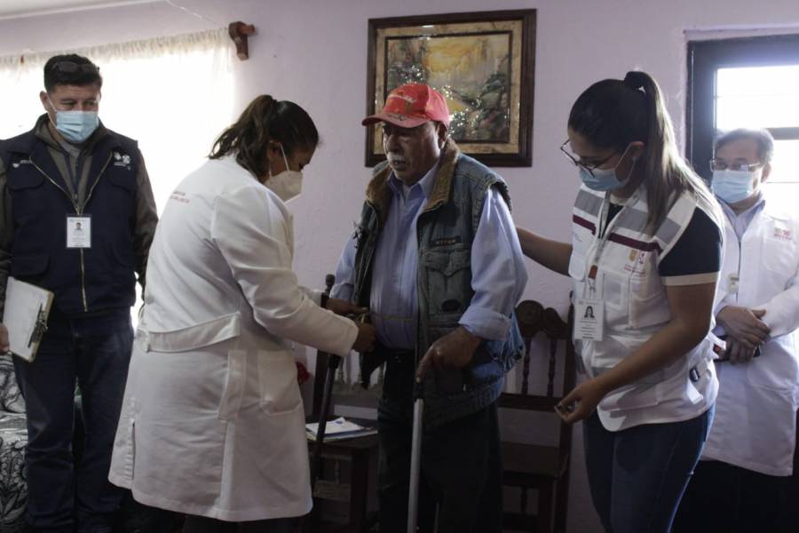 Ofrece Sedesa atención médica en Xochimilco a adultos mayores y personas en estado de postración