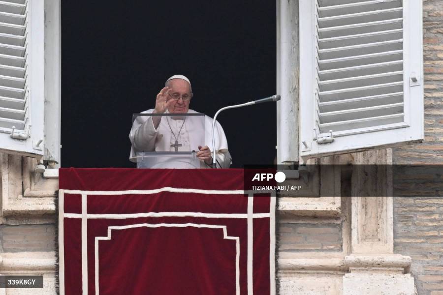 Papa Francisco sufre fuerte resfriado y cancela audiencia
