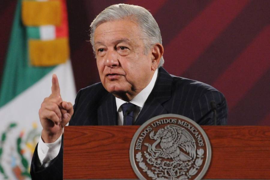 Mujeres suelen ser más honestas y responsables: AMLO sobre nueva presidencia del INE