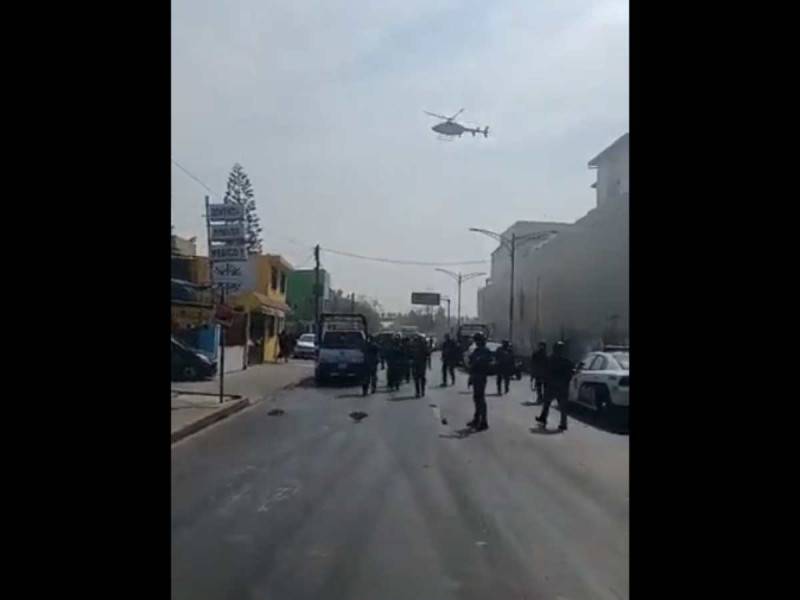 Balacera deja un muerto y un herido en Iztapalapa; se registra movilización policiaca