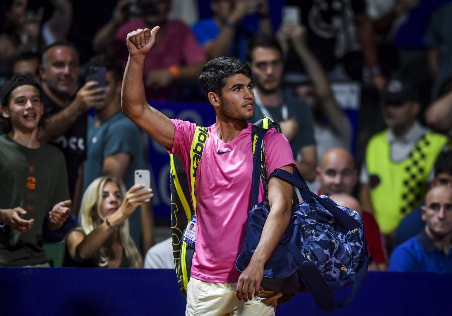 Carlos Alcaraz se baja del Abierto Mexicano de Tenis