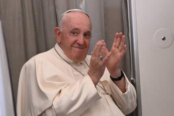 El papa Francisco har&aacute; pagar un alquiler a los cardenales