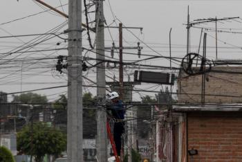 Masivo corte de energ&iacute;a el&eacute;ctrica en varias provincias de Argentina