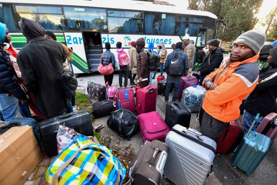 Cientos de subsaharianos repatriados por clima de acoso en Túnez