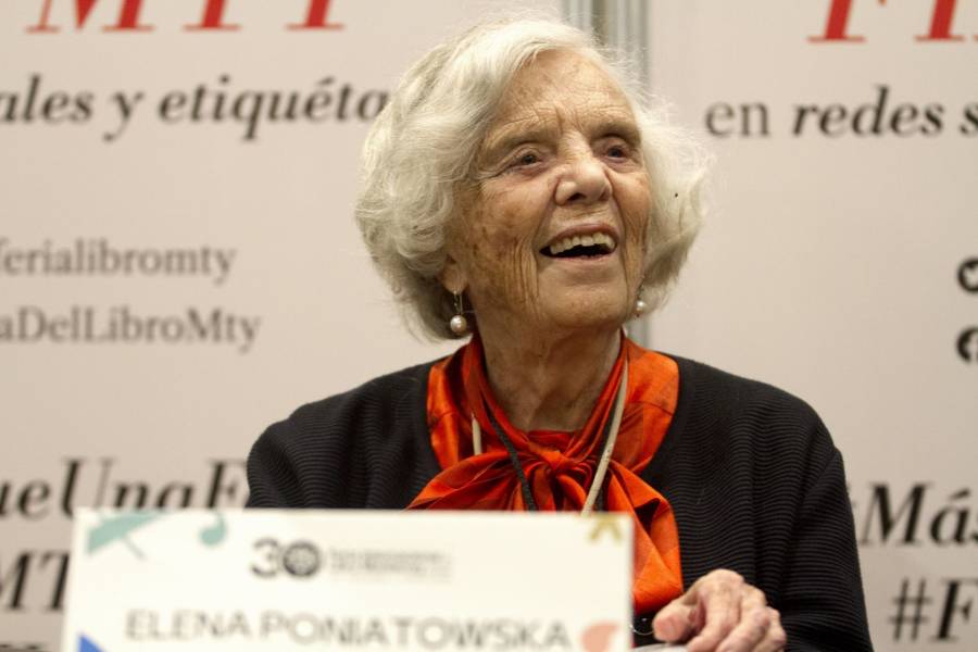 Entregan Llaves de la Ciudad a Elena Poniatowska