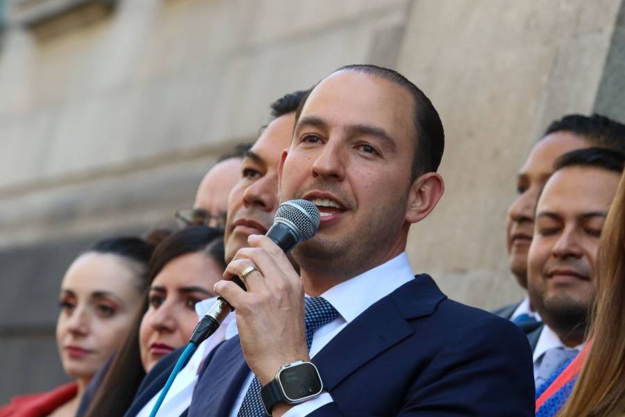 Acusa Marko Cortés a AMLO de dar la espalda a las causas de las mujeres