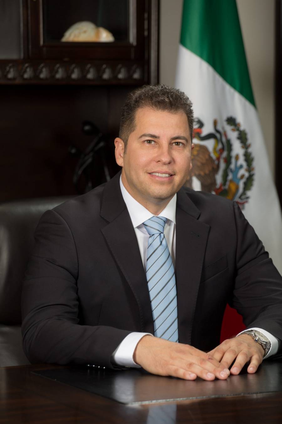 LOS JUGOSOS NEGOCIOS DEL PRESIDENTE MUNICIPAL DE PUERTO PEÑASCO, SONORA