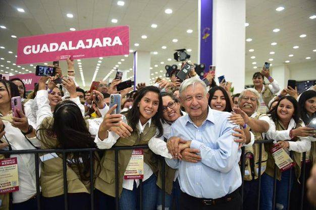 AMLO se reúne con gobernador de Zacatecas y refrenda su compromiso con la seguridad