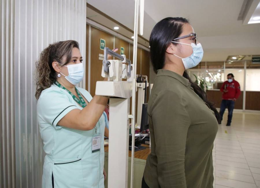 IMSS fomenta cultura de prevención y detección de enfermedades en mujeres