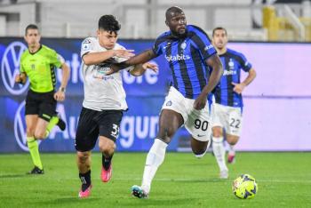 Inter cae ante el Spezia y ve peligrar su segundo puesto en la Serie A