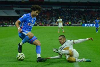 Cruz Azul vence a Pumas 1-0