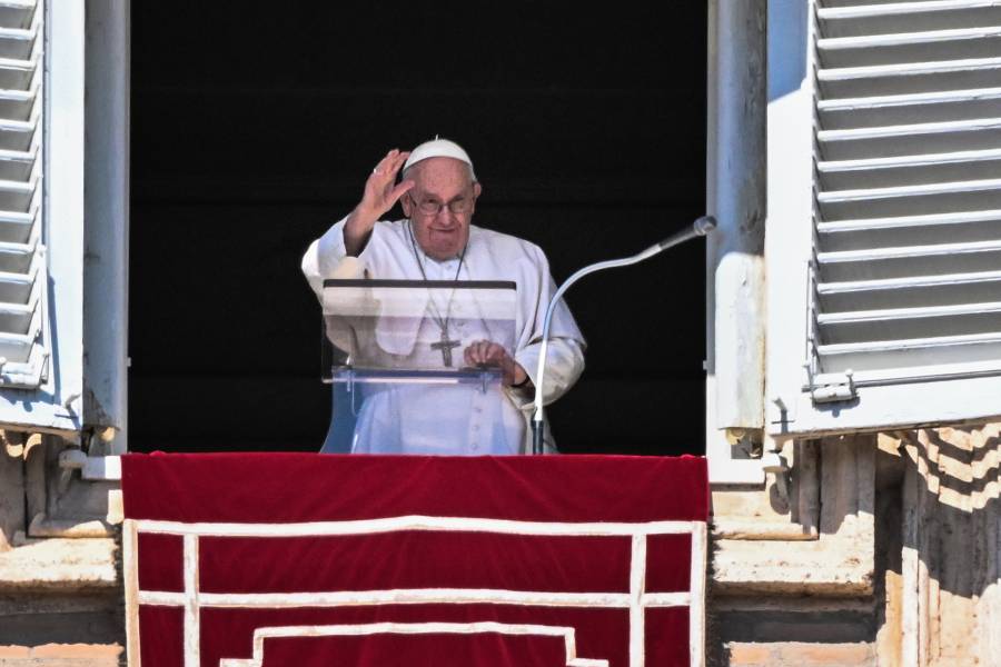 Papa Francisco celebra 10 años de pontificado con los cardenales y un podcast