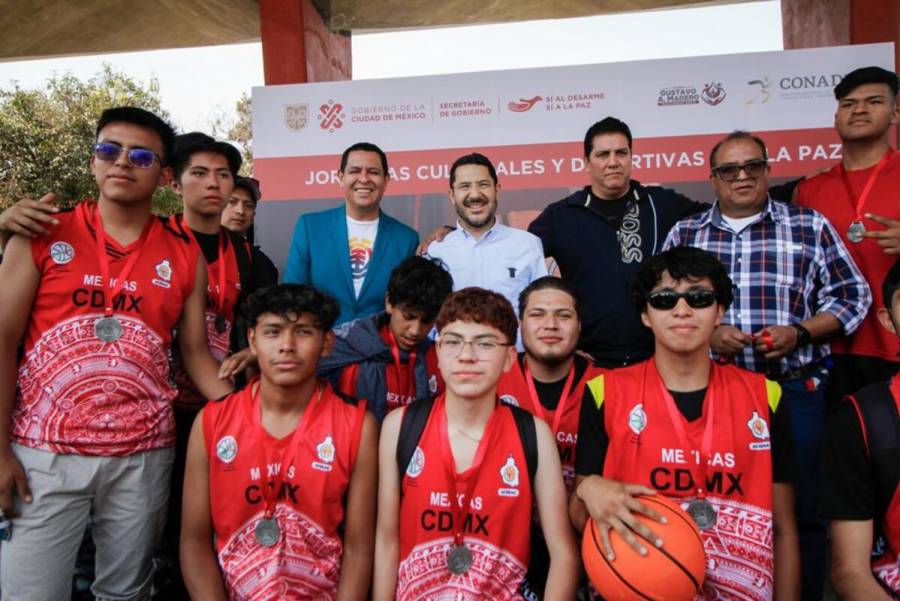 Secgob reconoce a equipos de baloncesto que participaron en el Campeonato Federado por la Paz 2023