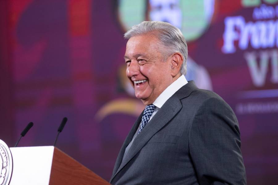 AMLO se dice orgulloso de su derrota ante el INE