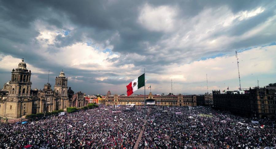 AMLO volvería a hacer convocatorias masivas