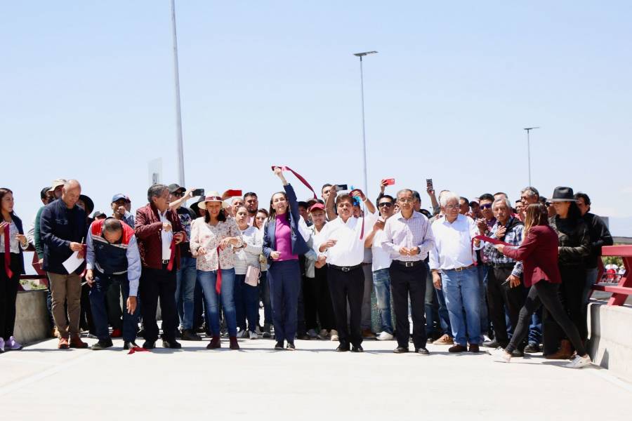 Sheinbaum inaugura puente “Las Adelitas” en Circuito Interior-Gran Canal