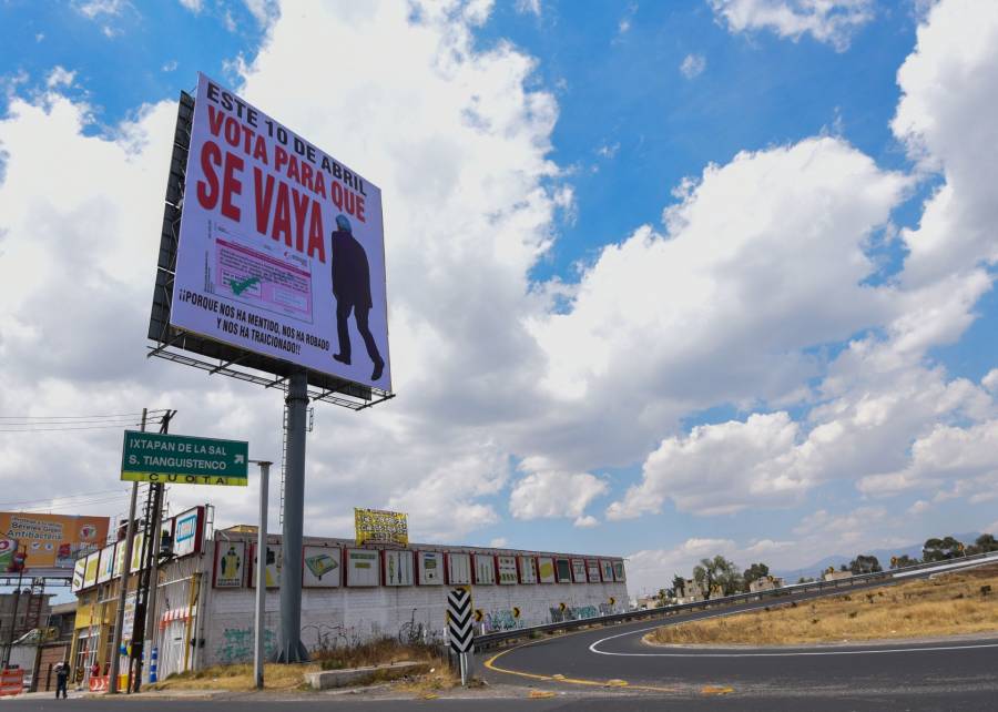 Congreso de la CDMX reforma ley de publicidad exterior