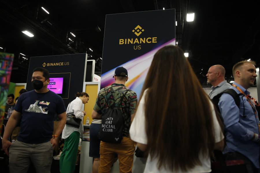 Regulador de EEUU acusa a Binance de transacciones ilegales