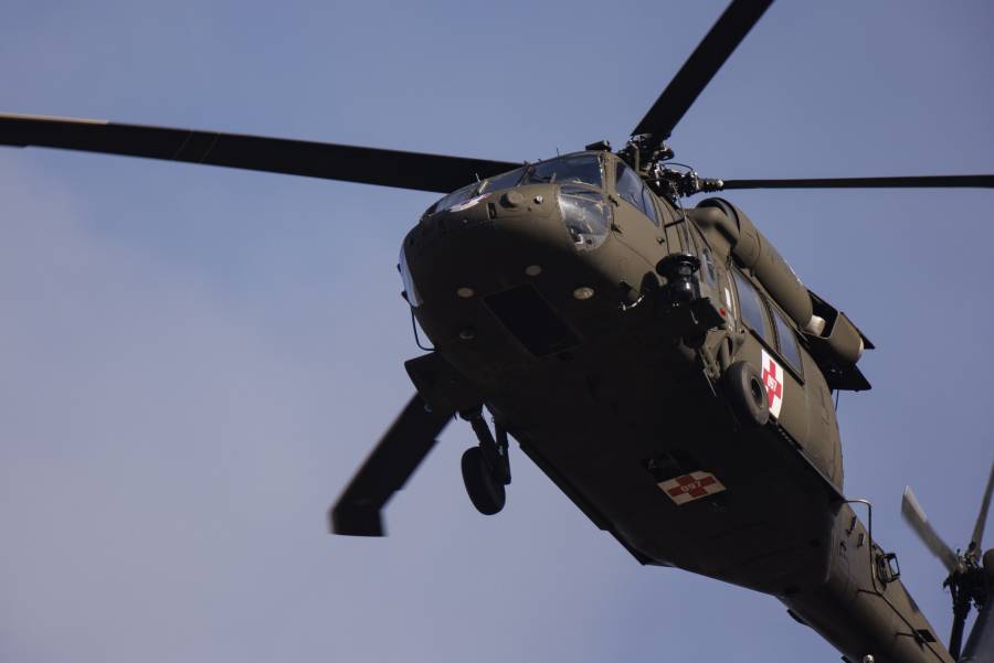 Nueve militares muertos en accidente de dos helicópteros en EEUU