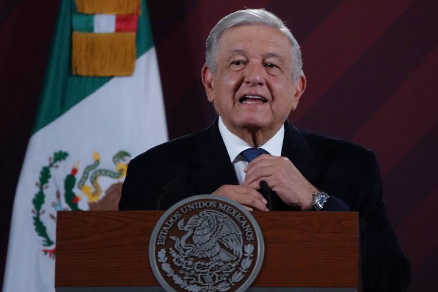 AMLO anuncia reunión con médicos que tratan a migrantes