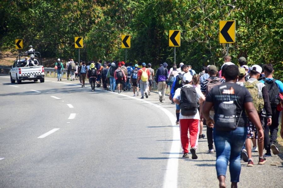 300 migrantes escapan de albergue del DIF en Berrioz&aacute;bal, Chiapas