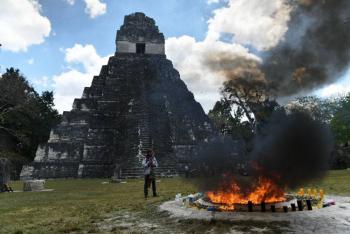 Presidentes de Taiw&aacute;n y Guatemala reafirman alianza ante templos mayas