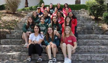 LA SELECCI&Oacute;N FEMENIL DE HOCKEY SOBRE HIELO SE REPORTA LISTA PARA DEBUTAR EN EL CAMPEONATO MUNDIAL