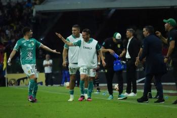 “Tano” Ortiz y Nicol&aacute;s Larcam&oacute;n se pelearon en pleno partido