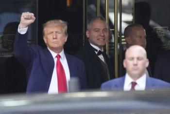 Donald Trump se declara “no culpable” de los 34 delitos que se le imputan y sale libre de la Corte Penal de Manhattan